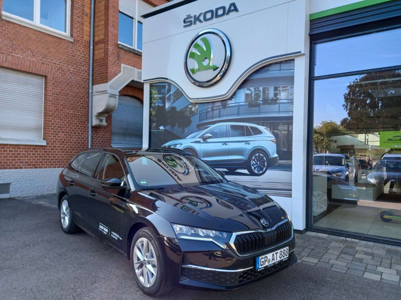 Skoda Octavia — Skoda Octavia Combi 1.5 TSI mHEV 110 kW Selection NAVI