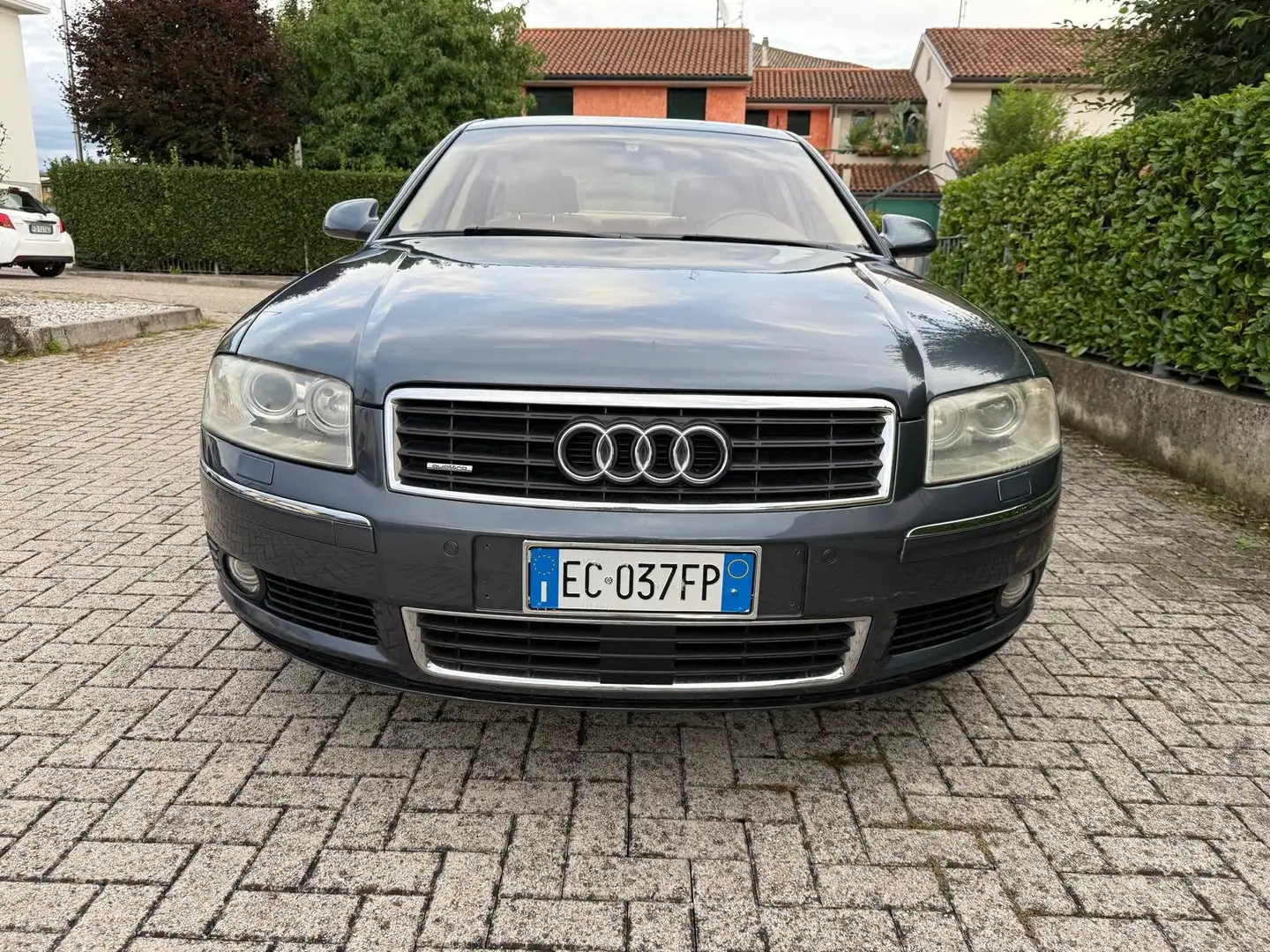 Audi A8 A8 4.2 V8 quattro tiptronic Gris - 2