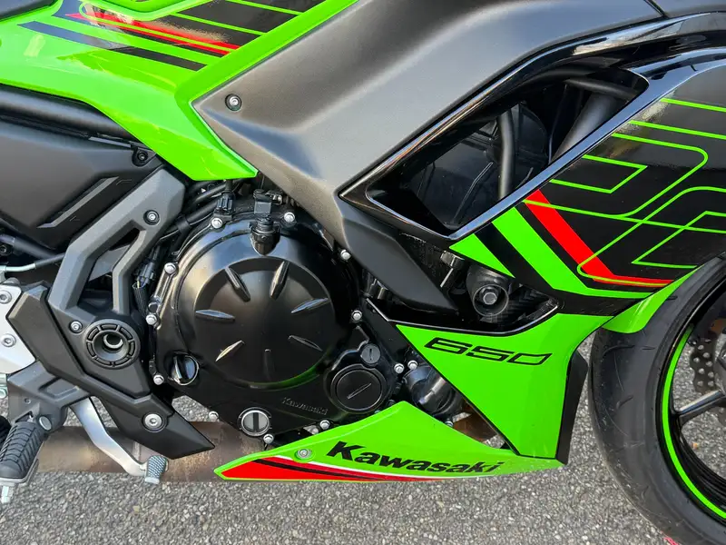 Kawasaki Ninja 650 - foto 8