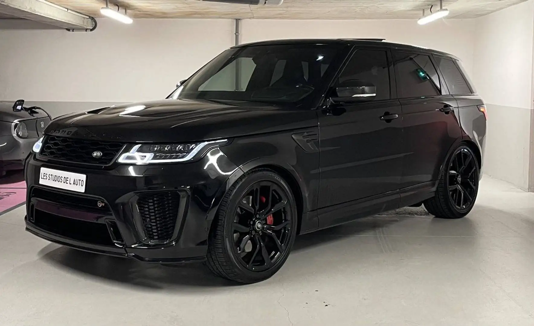 Land Rover Range Rover Sport 5.0 V8 S/C 575ch SVR Mark IX Чёрный - 1