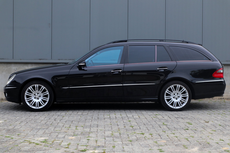 Mercedes-Benz E 350 Estate Avantgarde Sport! Youngtimer, Trekhaak! — photo 10