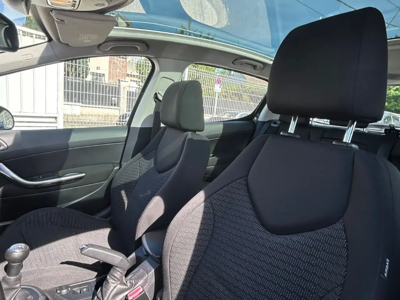 Peugeot 308 308 — photo 6
