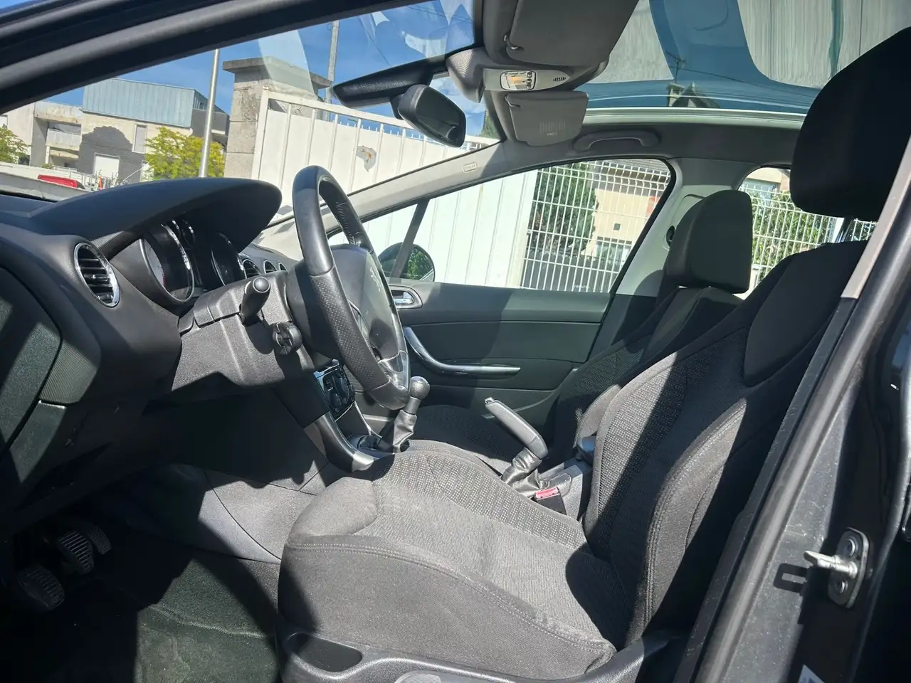 Peugeot 308 308 — photo 8