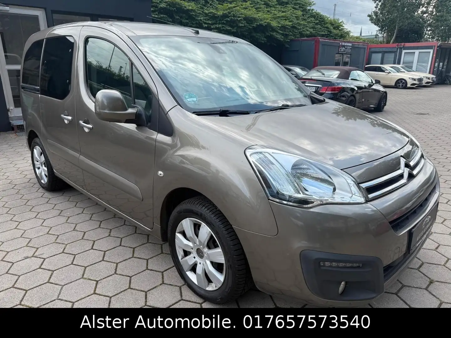 Citroen Berlingo Kombi Selection voll Scheckheftgepflegt - 1