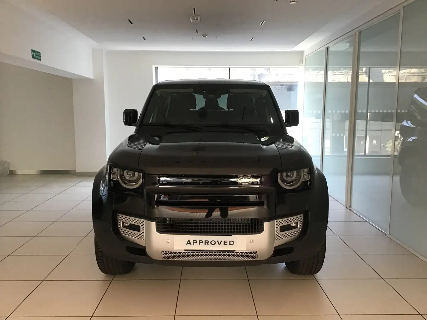 Land Rover Defender Defender 90 3.0d i6 mhev SE awd 200cv auto Noir - 1