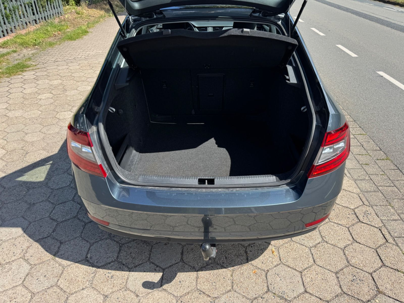 Skoda Octavia Lim. Style 1.6 TDI DSG*Guter Zustand+LED — photo 9