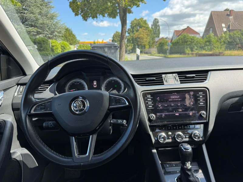 Skoda Octavia Lim. Style 1.6 TDI DSG*Guter Zustand+LED — photo 12