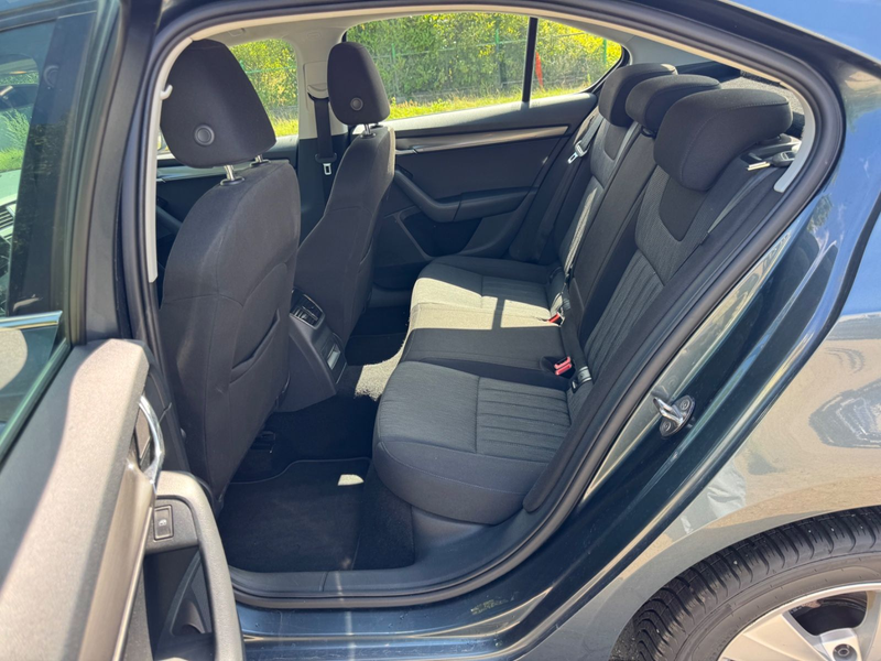 Skoda Octavia Lim. Style 1.6 TDI DSG*Guter Zustand+LED — photo 15