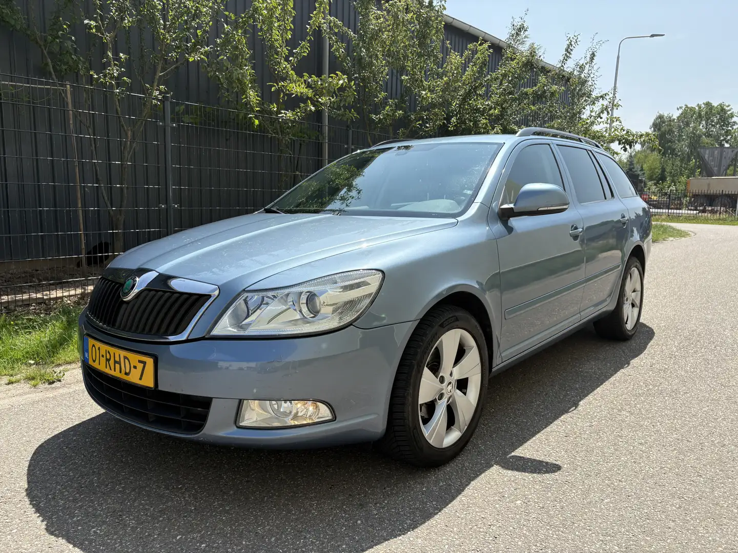 Skoda Octavia Combi 1.2 TSI Ambition Business Line / NAVI / AIRC Blauw - 1