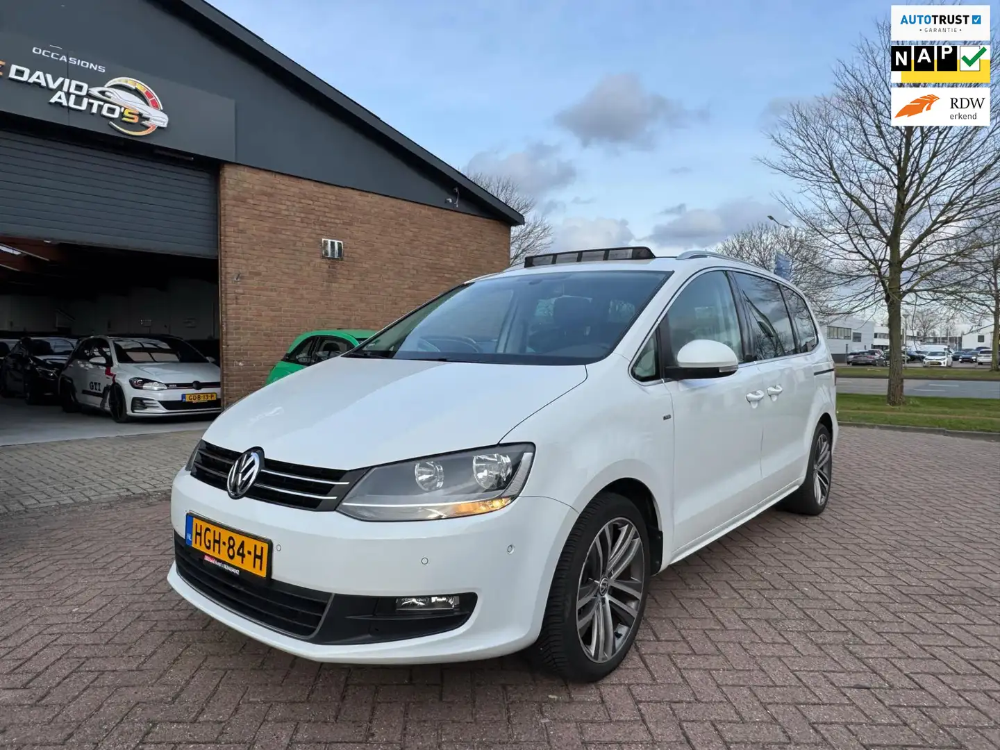 Volkswagen Sharan 1.4 TSI Highline 7p. Trekhaak \ Pano Blanc - 1