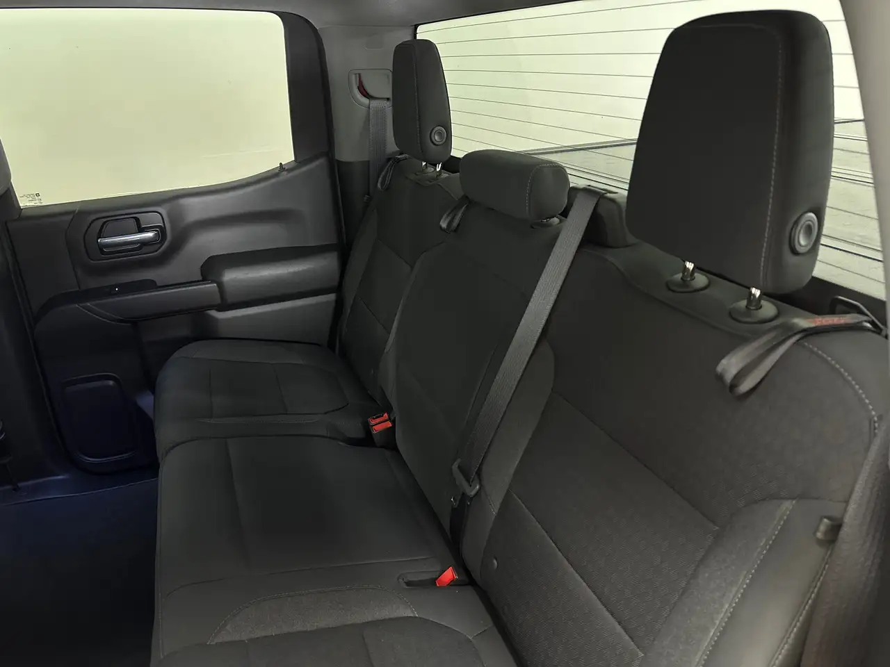 Chevrolet Silverado 1500 снимка Chevrolet Silverado 1500