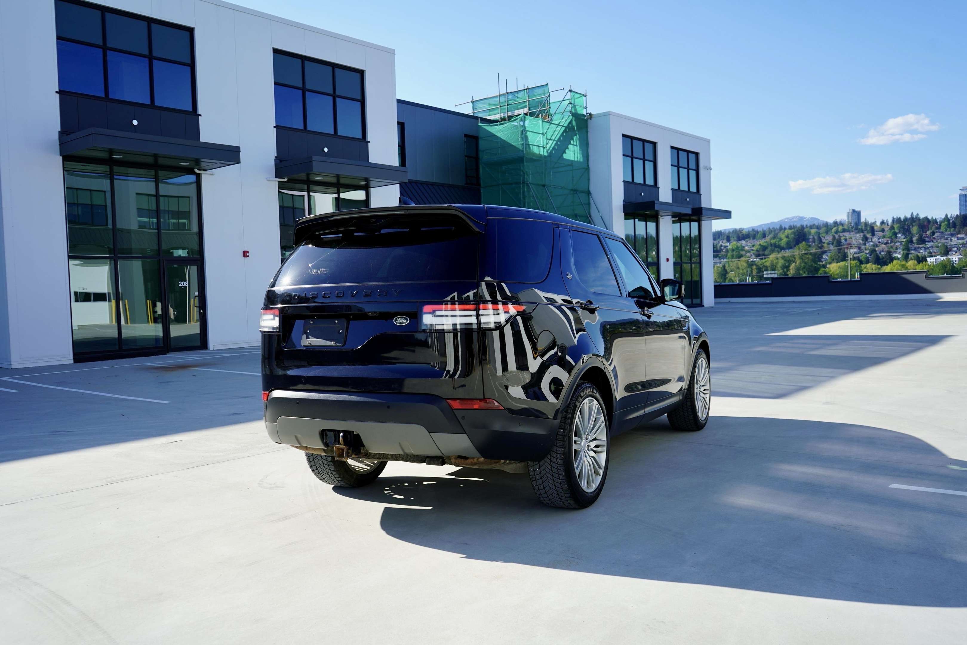 2019 Land Rover Discovery SE Td6 4WD alt 5