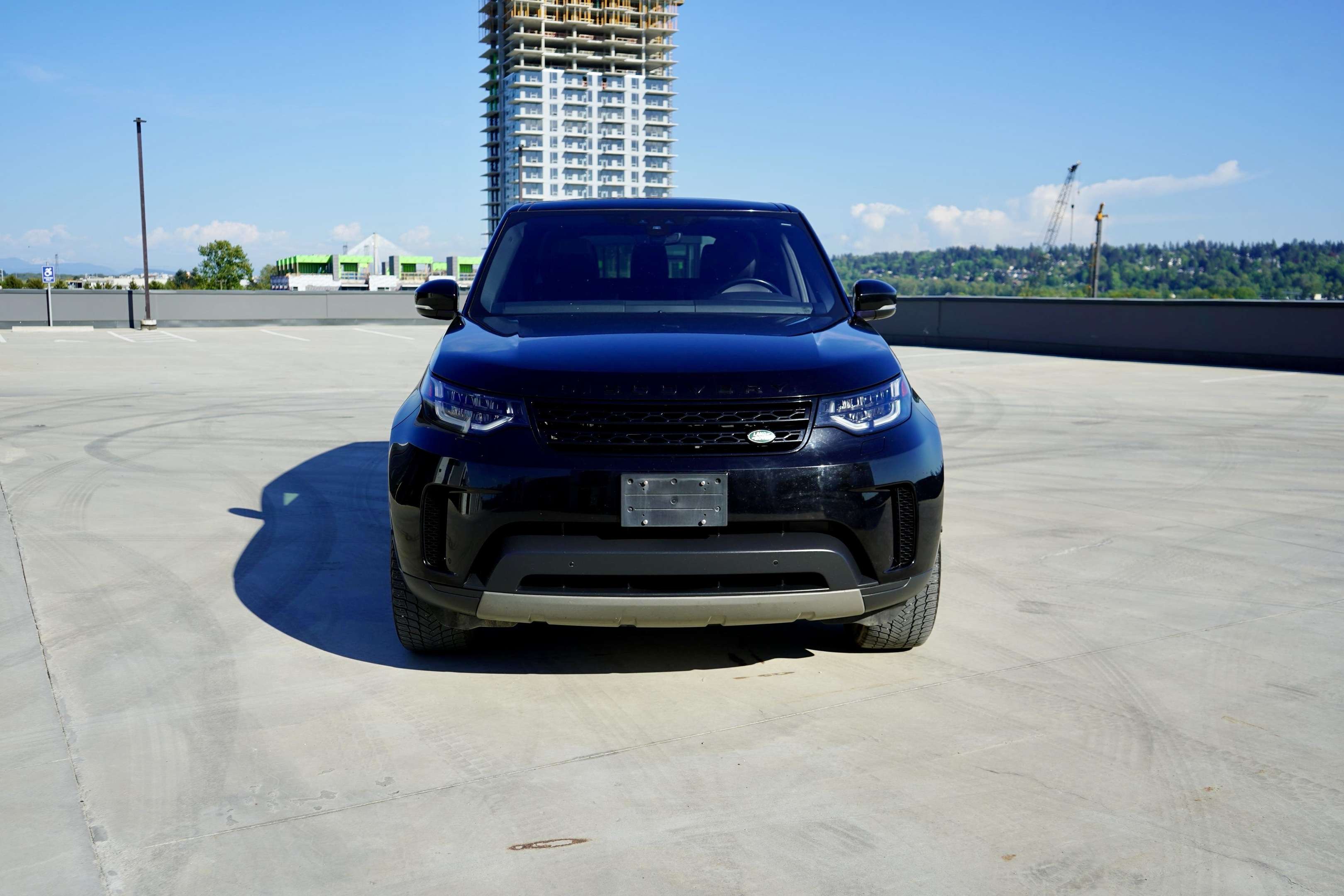2019 Land Rover Discovery SE Td6 4WD alt 3