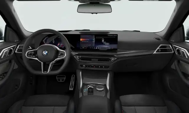 BMW i4 view 4