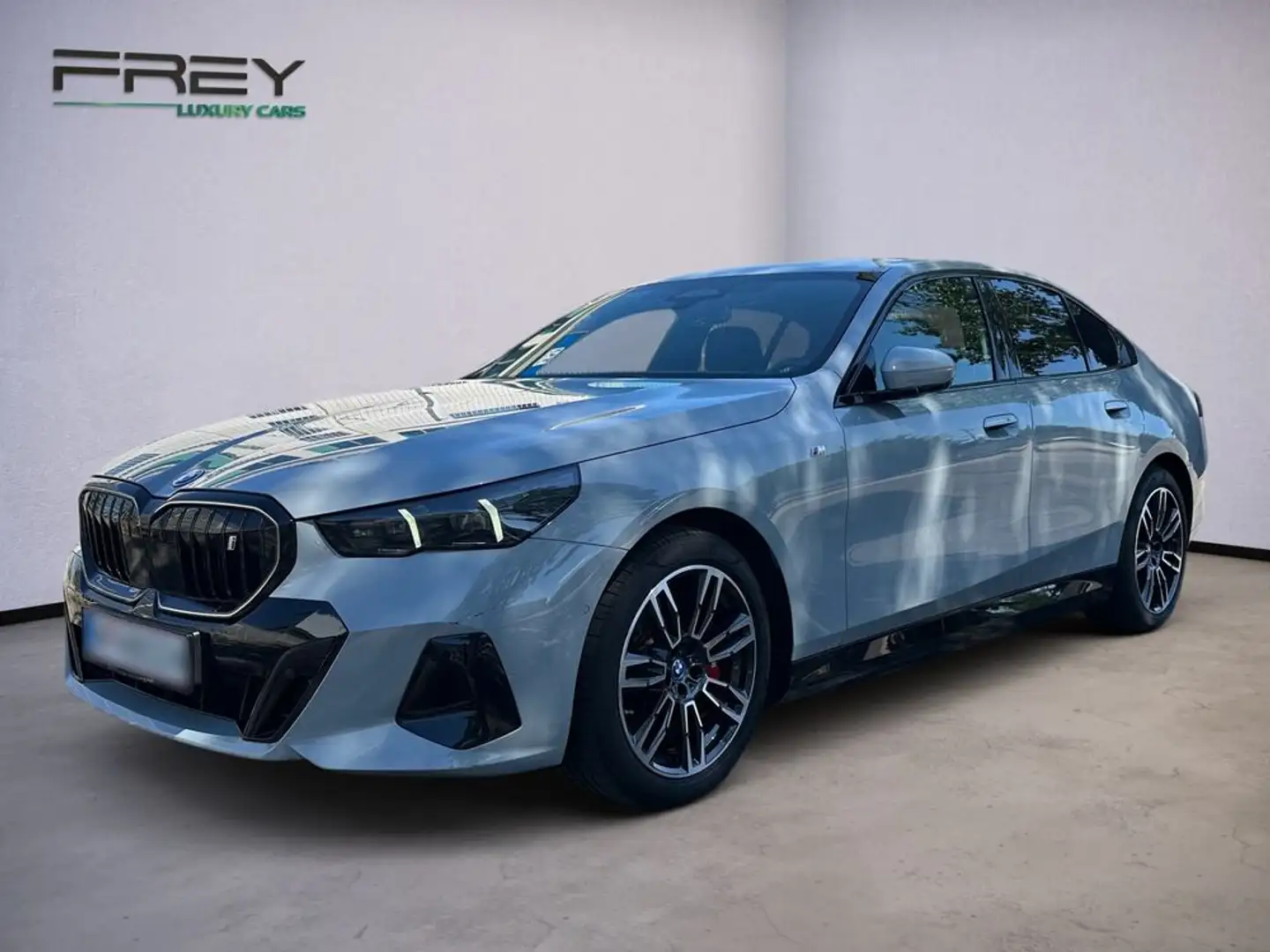 BMW i5 40 eDrive M Sport | BROOKLYN GRAU MET | HAL Grau - 1