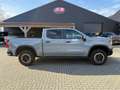 Chevrolet Silverado ZR2 3.0L L6 Duramax Diesel Pick-up Bedrijfswagen Gris - thumbnail 2