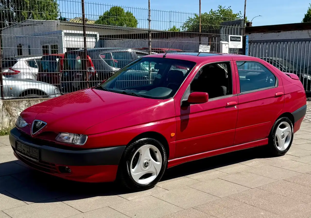 Alfa Romeo 146
