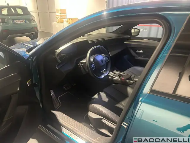 Peugeot 408 view 13
