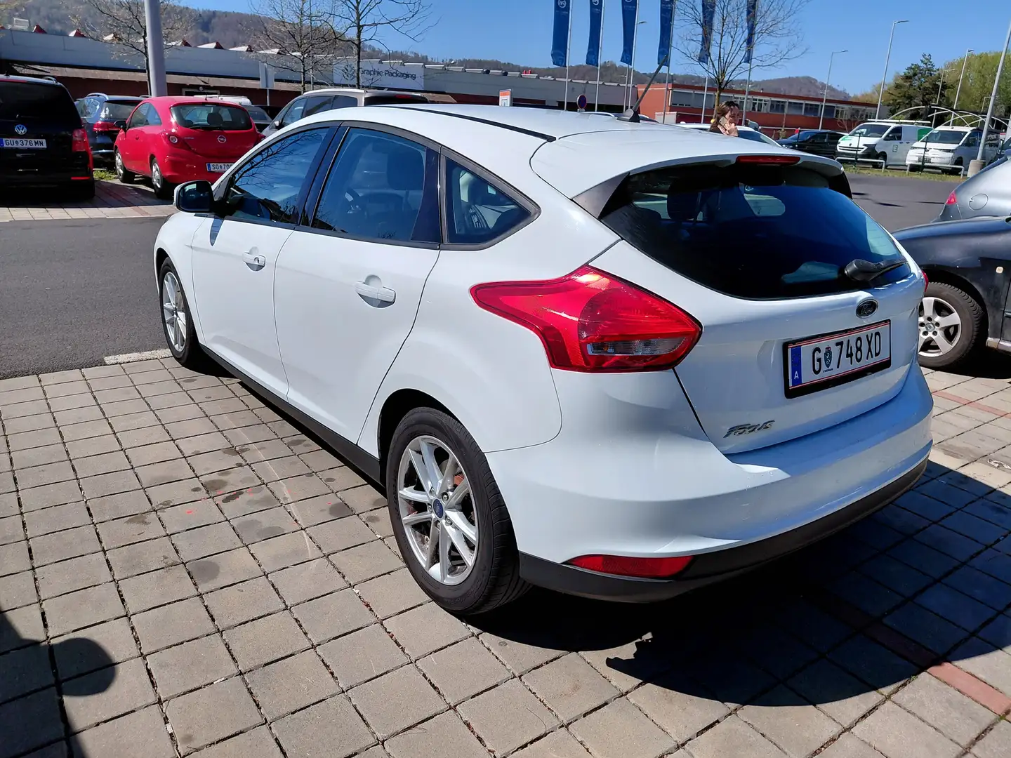 Ford Focus Focus 1,5 TDCi Titanium Titanium Weiß - 2