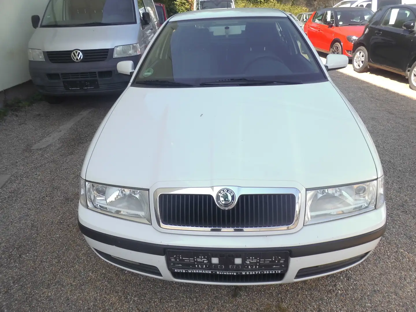 Skoda Octavia 1.6 Tour Weiß - 1