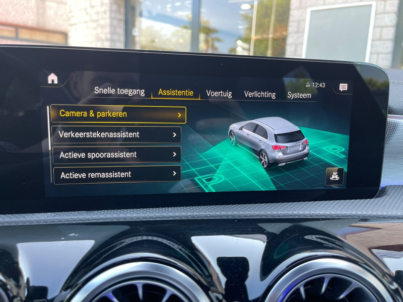 Mercedes-Benz A 250 e Amg Panoramadak Burmester Camera — photo 40