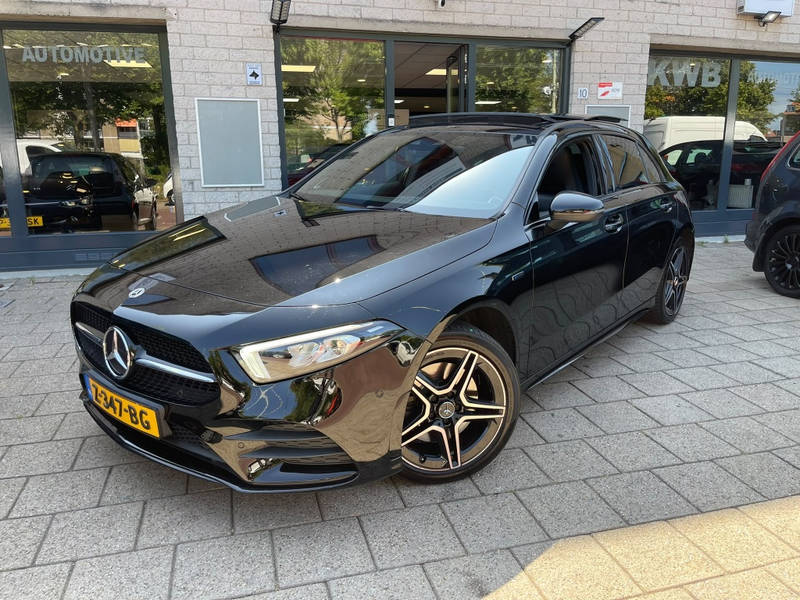 Mercedes-Benz A 250 e Amg Panoramadak Burmester Camera — photo 17