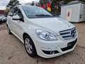 Mercedes-Benz B 180 NAVi PDC + EiNPARKASSiSTENT 102TKM Blanc - thumbnail 4