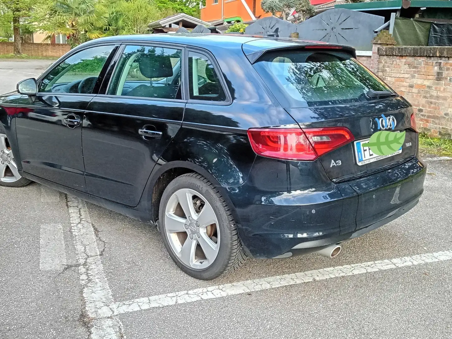 Audi A3 Sportback 1.6 tdi Ambition - 2