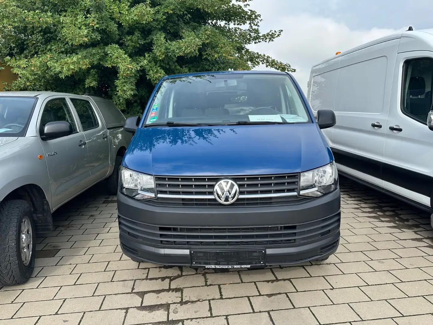 Volkswagen T6 Transporter T6 2.0 TDI lang/langer Radstand/Heckflügeltüren Albastru - 2