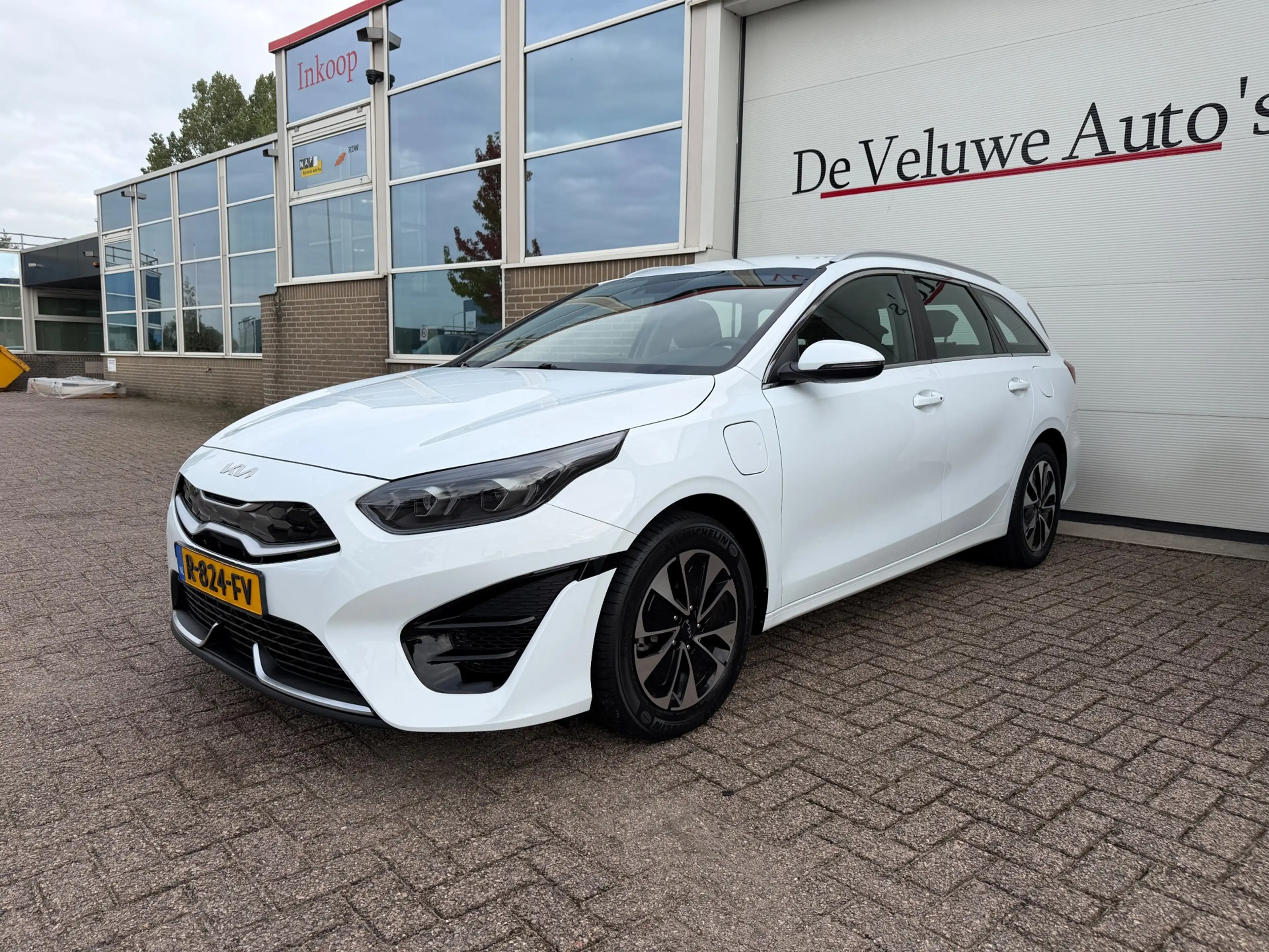 Kia Ceed SW / cee'd SW Sportswagon 1.6 GDI PHEV DynamicLine|1e eig|Keyles — photo 13