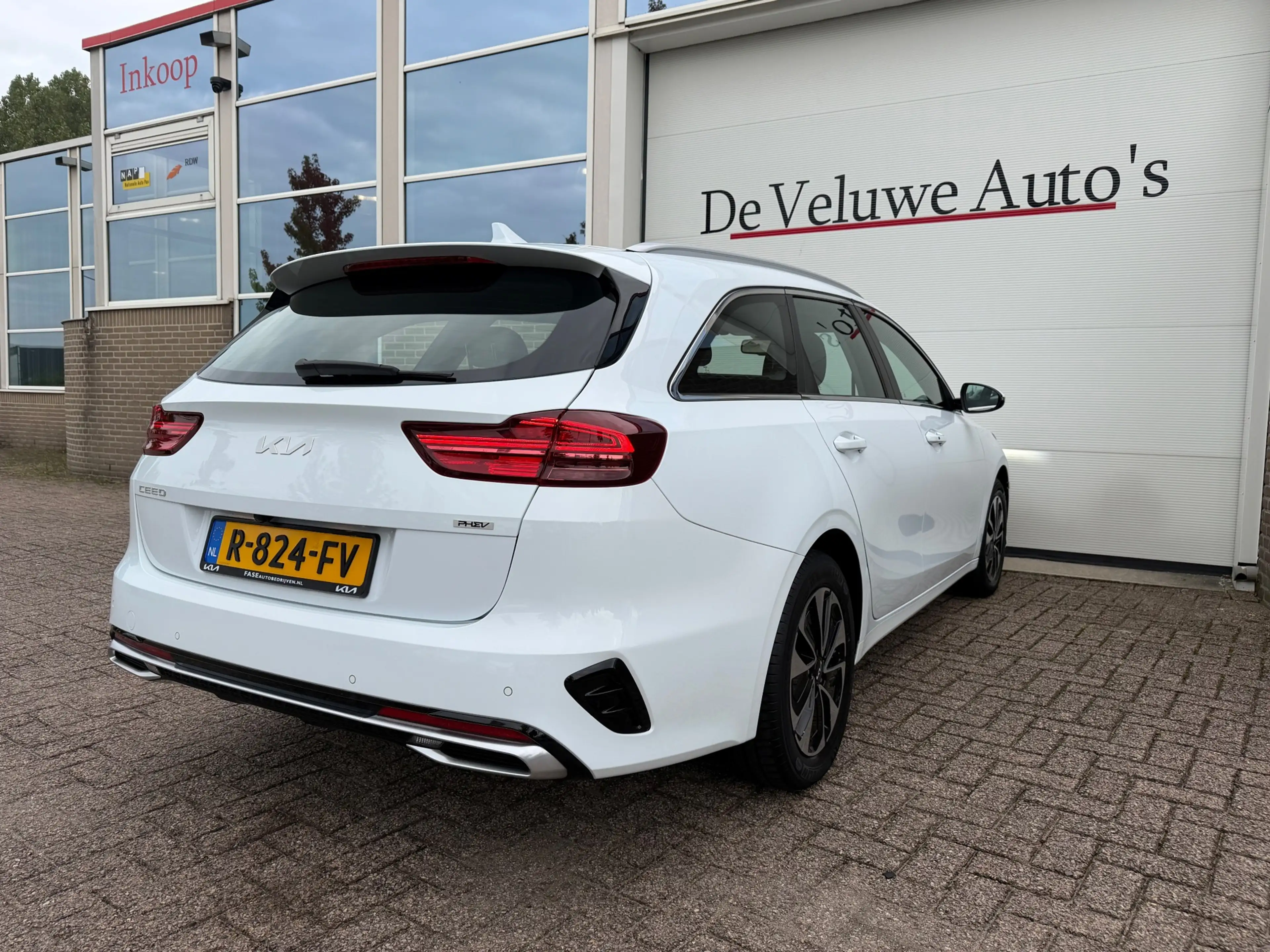 Kia Ceed SW / cee'd SW Sportswagon 1.6 GDI PHEV DynamicLine|1e eig|Keyles — photo 2