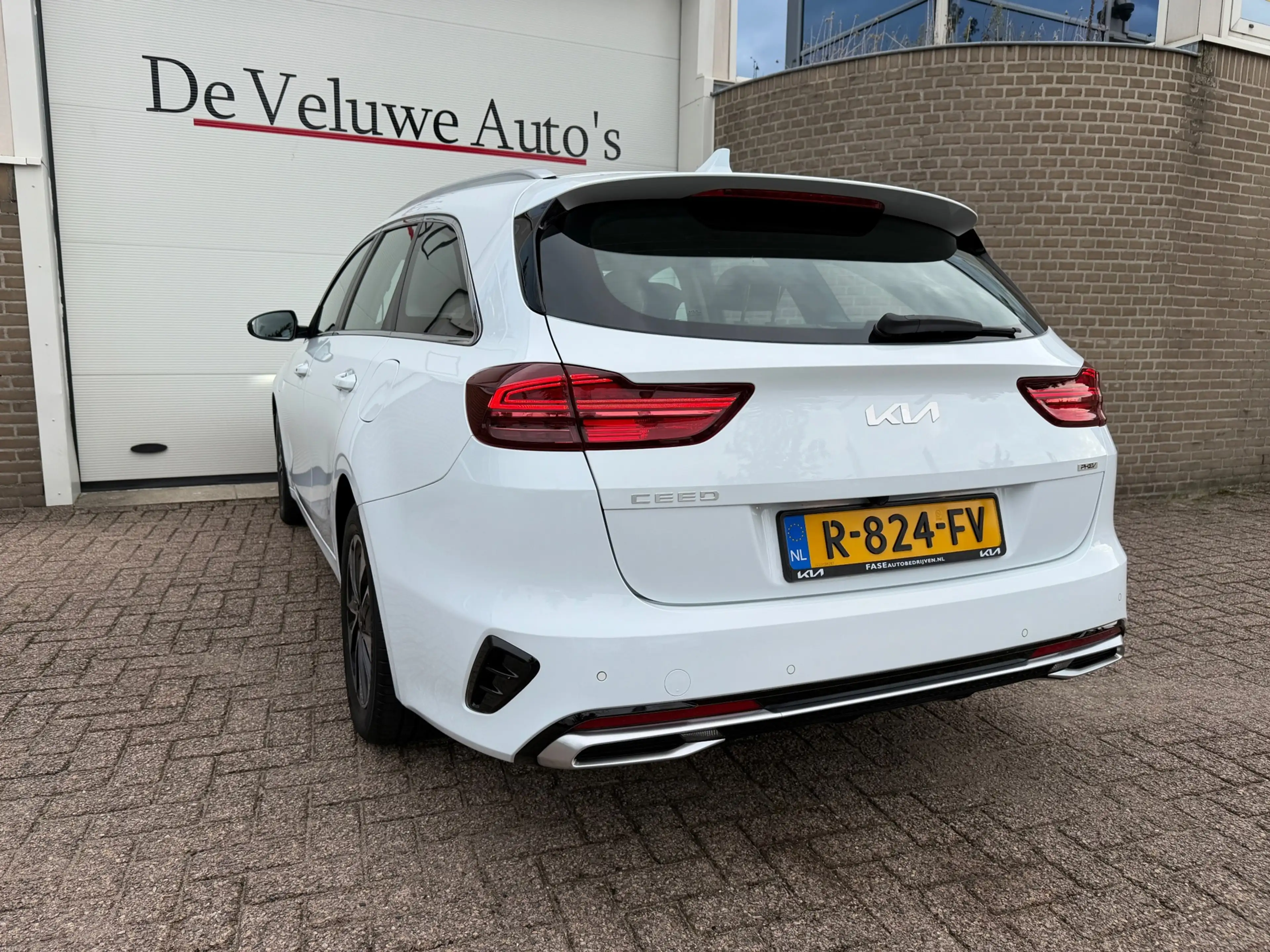 Kia Ceed SW / cee'd SW Sportswagon 1.6 GDI PHEV DynamicLine|1e eig|Keyles — photo 21
