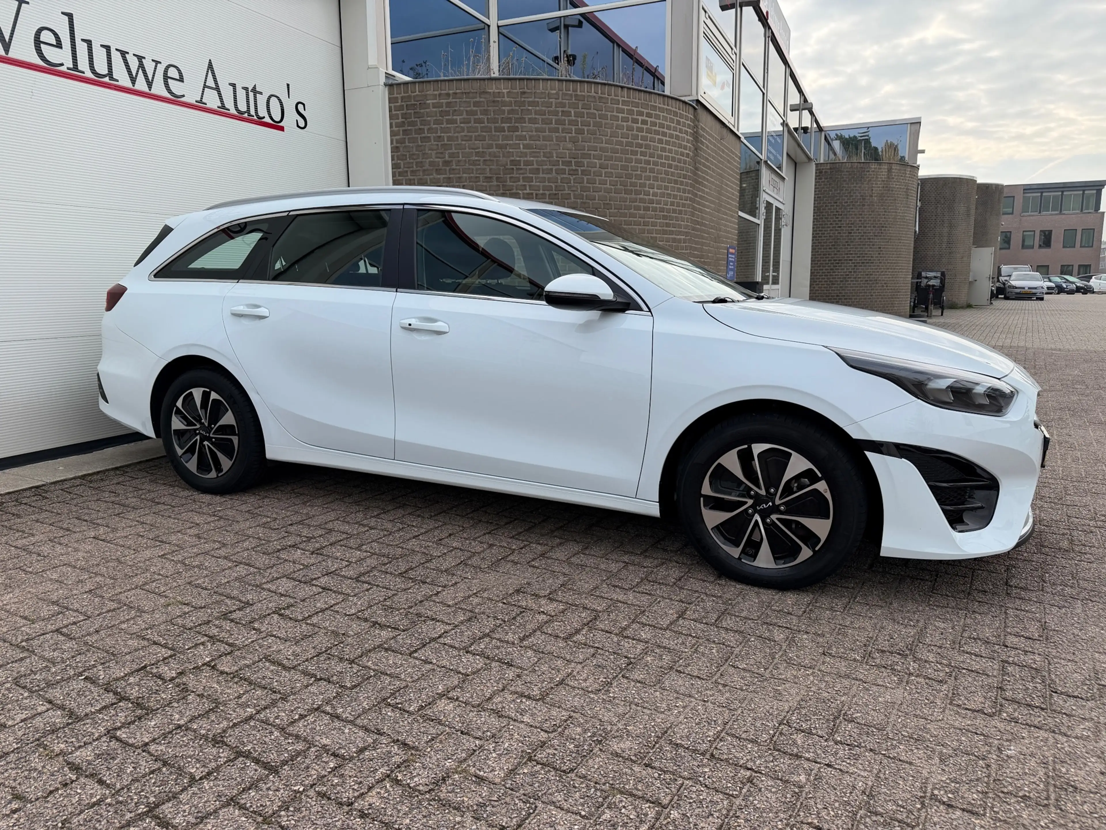 Kia Ceed SW / cee'd SW Sportswagon 1.6 GDI PHEV DynamicLine|1e eig|Keyles — photo 7