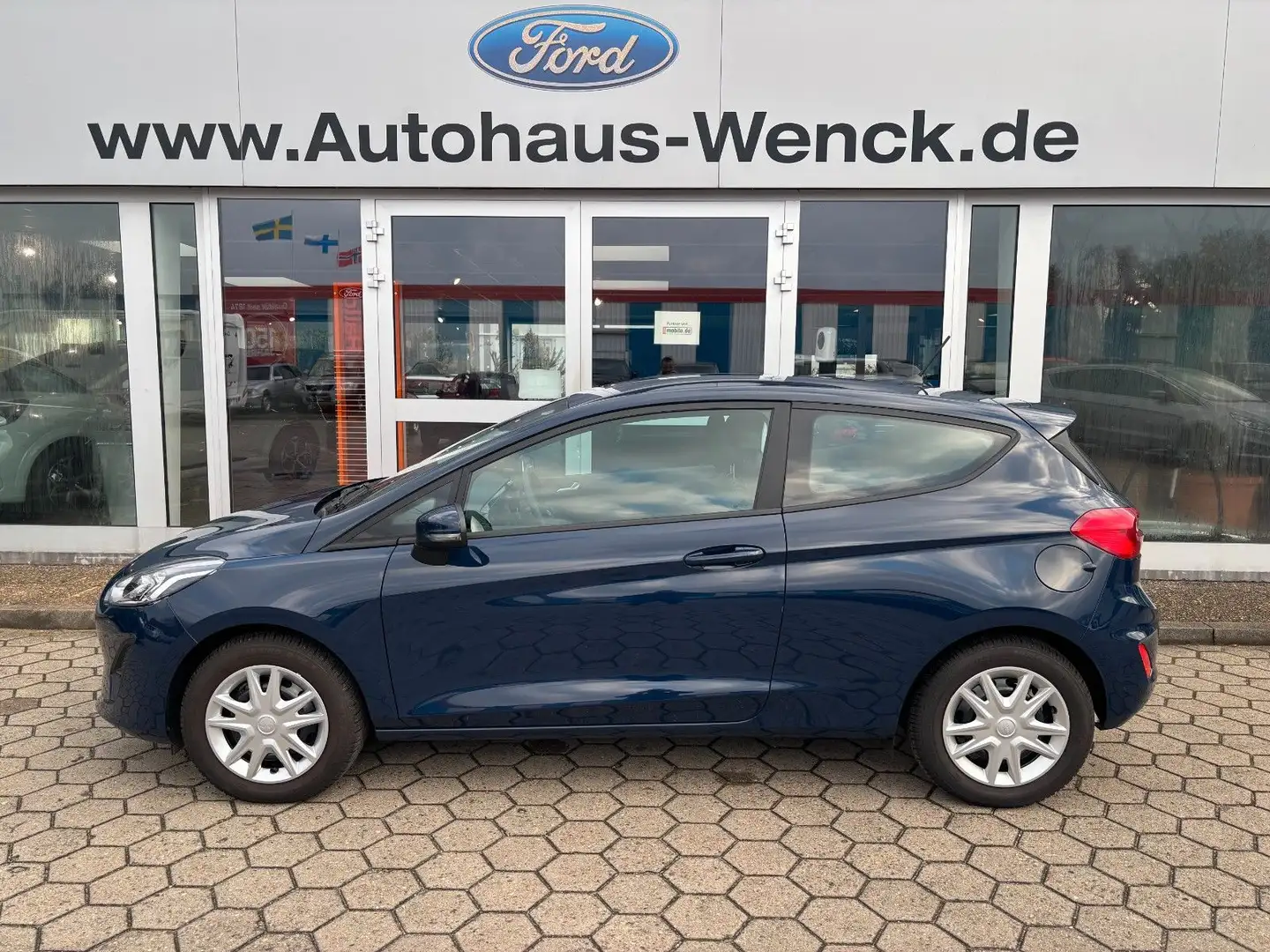 Ford Fiesta 1,1*1.HAND*KLIMA*SERVO*8300KM *HU NEU Bleu - 1