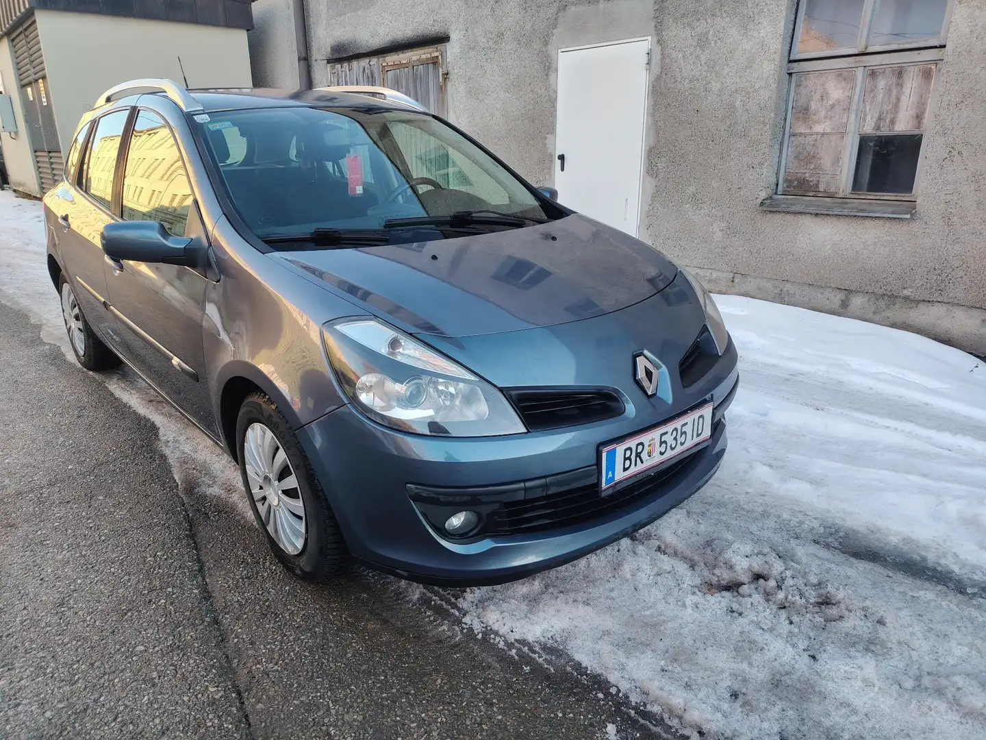 Renault Clio 1.5 dCi FAP Grandtour Dynamique - 1
