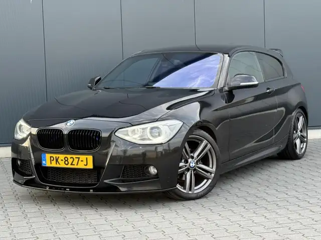 BMW 116 1-serie 116I M-Pakket - Xenon - Groot Navi - M-Pef