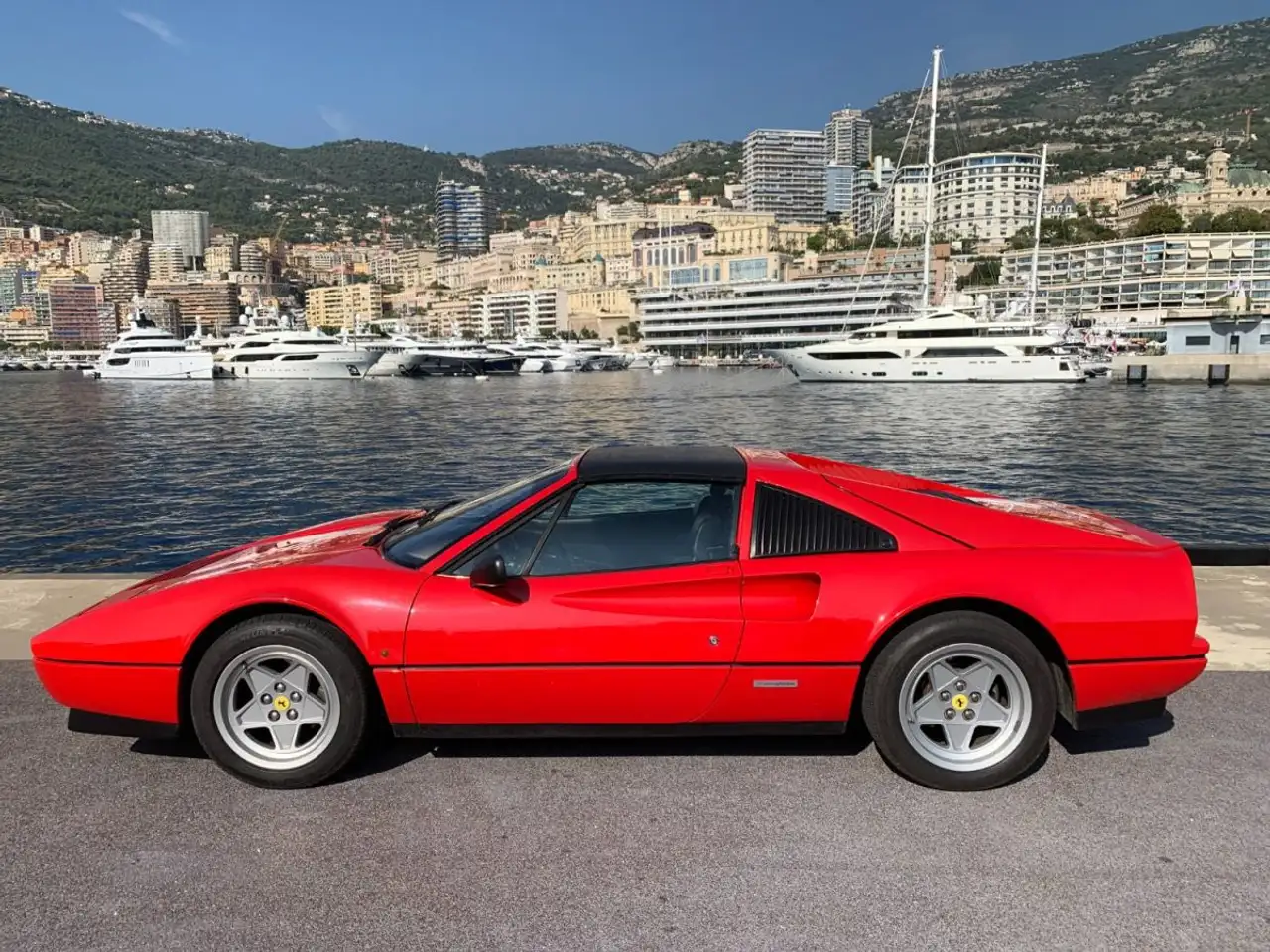 Ferrari 328 GTS 270ch, foto 12