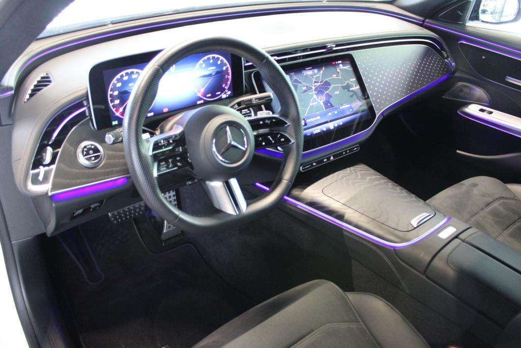 Mercedes-Benz E 200