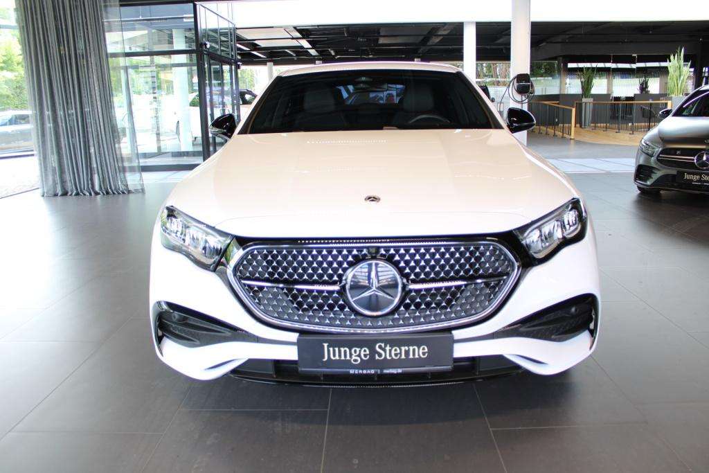 Mercedes-Benz E 200
