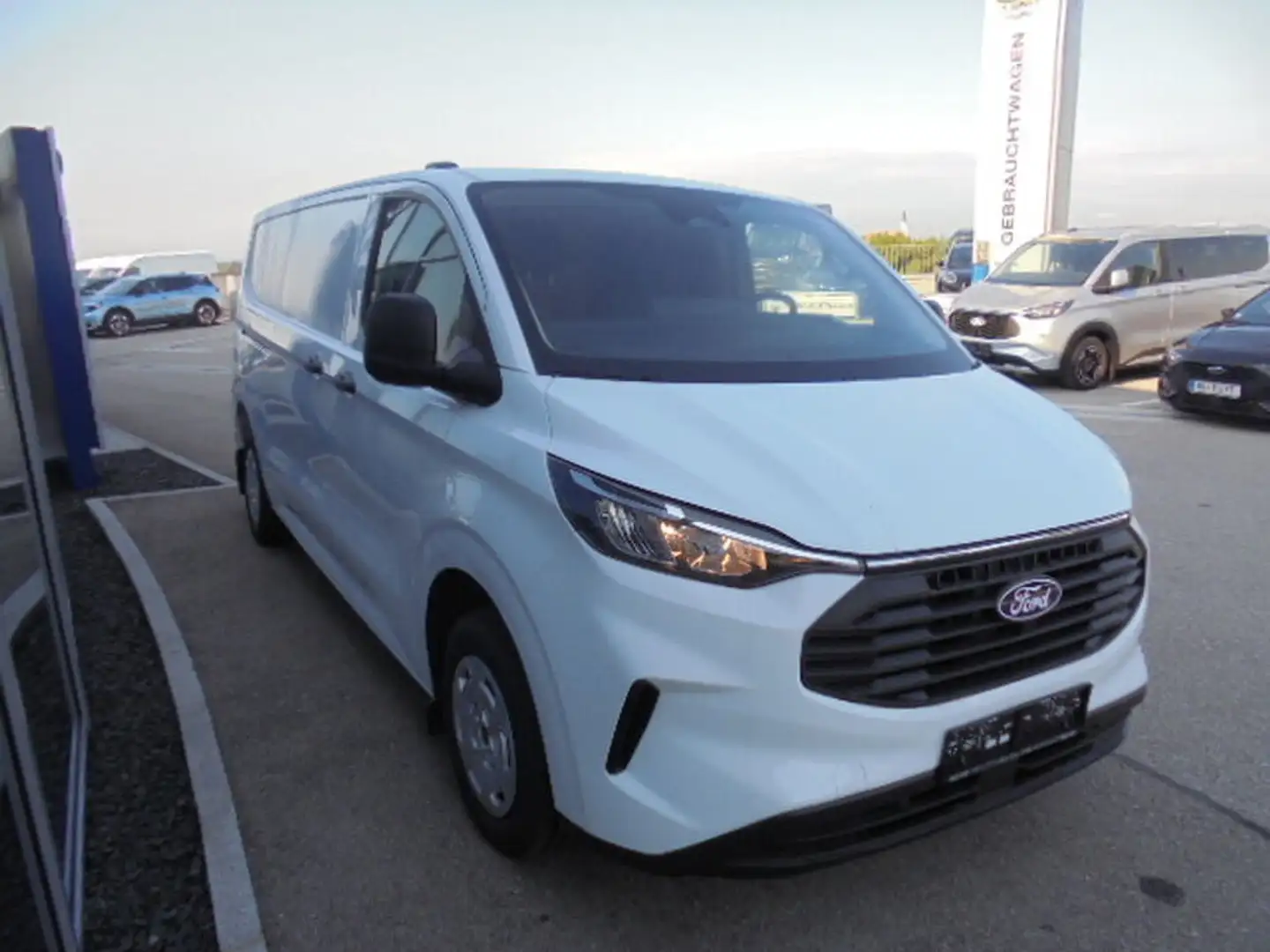 Ford Transit Custom 320 L2 Trend 136PS Diesel n32.900,- Weiß - 2