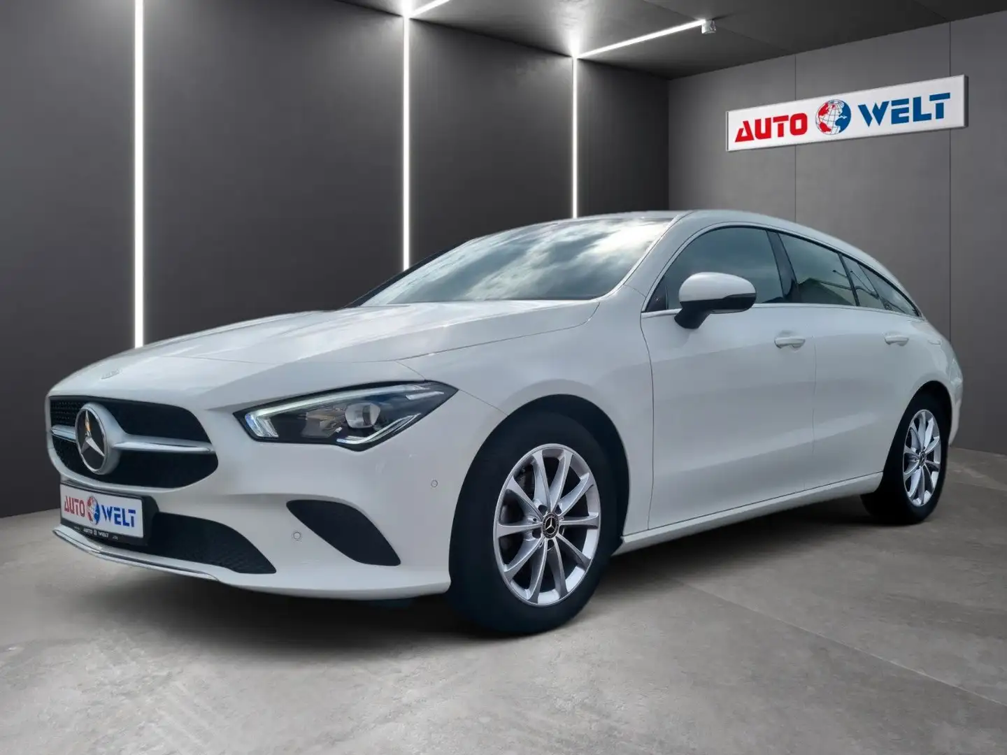 Mercedes-Benz CLA 200 Auto. LED Teil-Leder Apps Navi Climatic bijela - 1