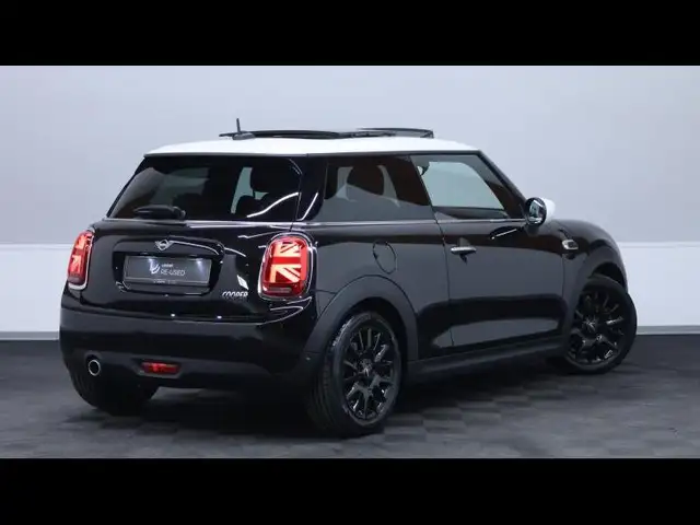 Mini Cooper Cooper view 9