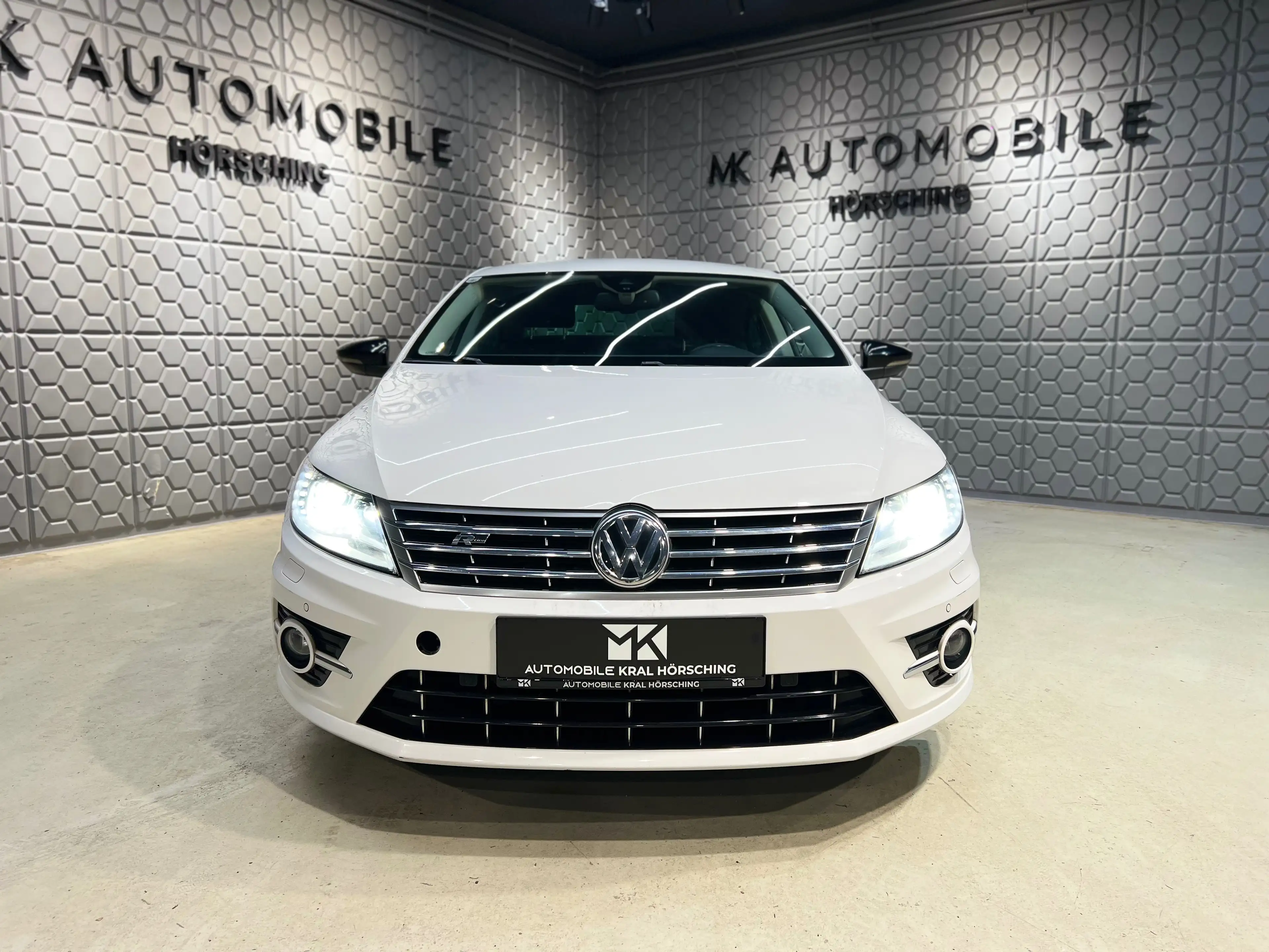 Volkswagen CC Basis BMT DSG*RFK*PDC*SITZHEIZUNG*BI-XENON*NAVI* — photo 2