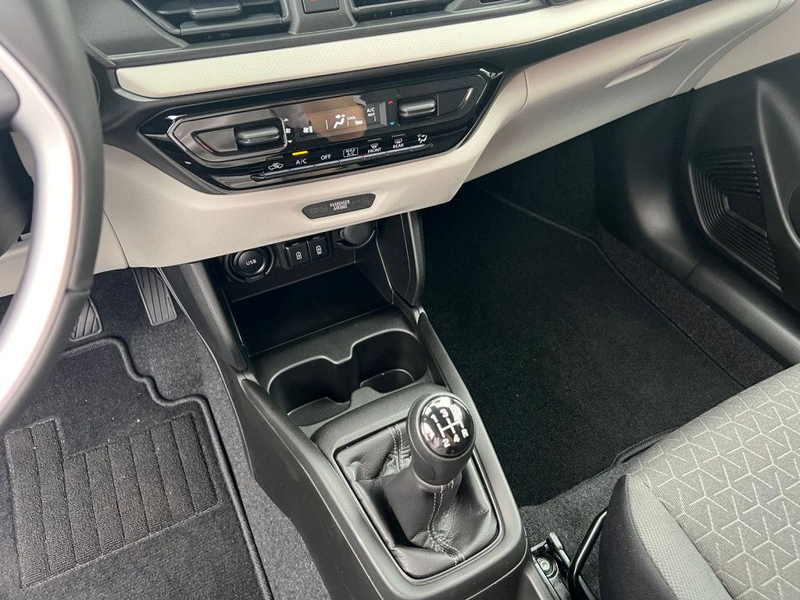 Suzuki Swift 1.2 DUALJET HYBRID Comfort NEUES MODELL — photo 13