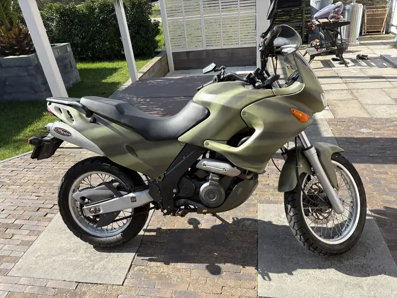Aprilia Pegaso 650