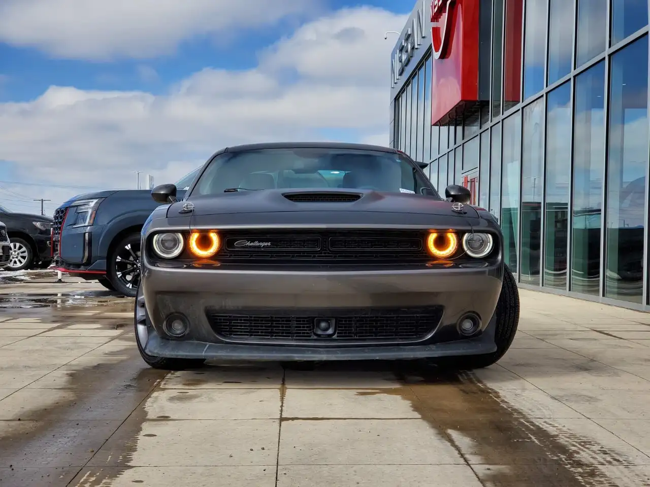 Dodge Challenger снимка Dodge Challenger