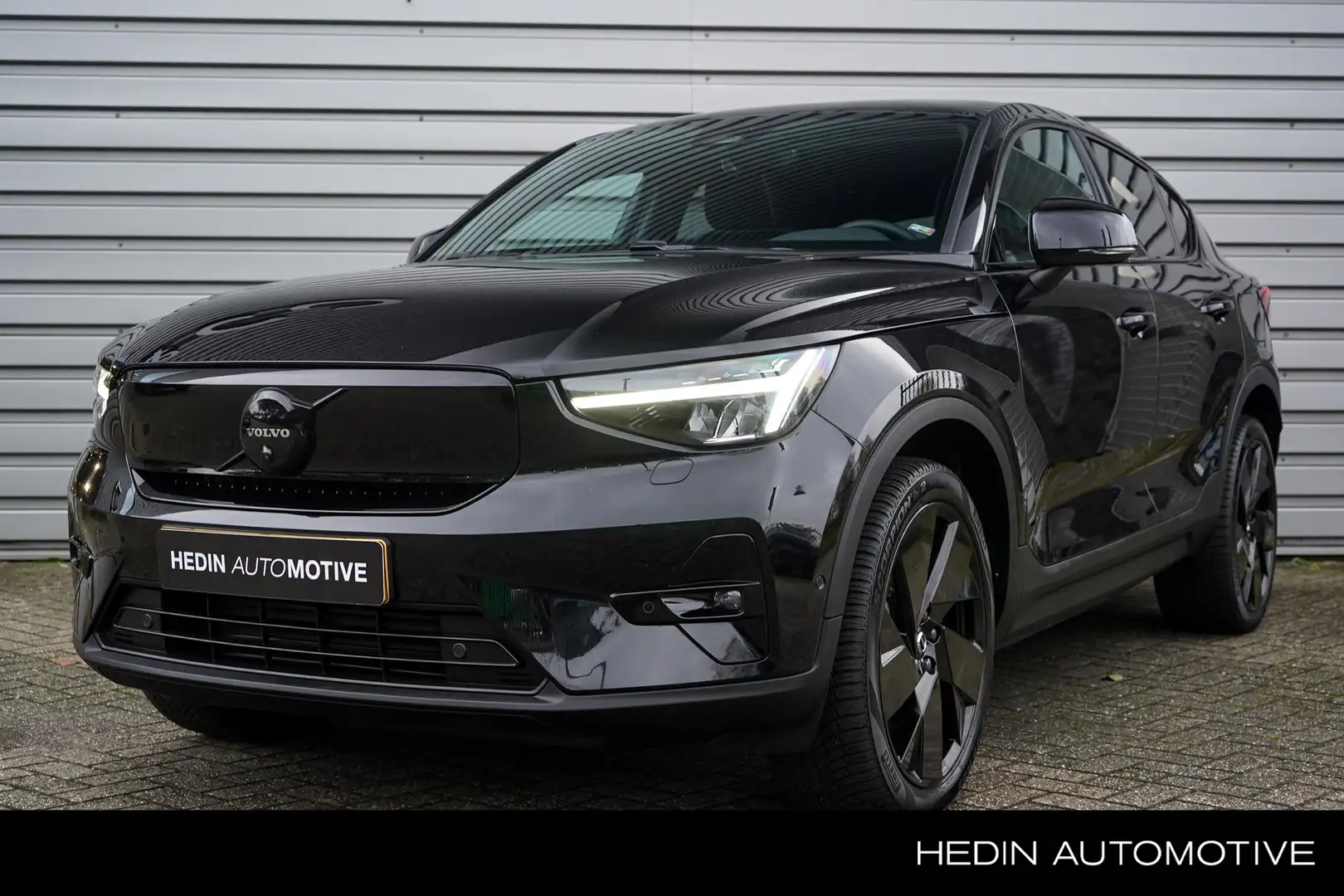 Volvo C40 Recharge Ultimate 69 kWh | Stoel en stuurverwarmin Zwart - 1