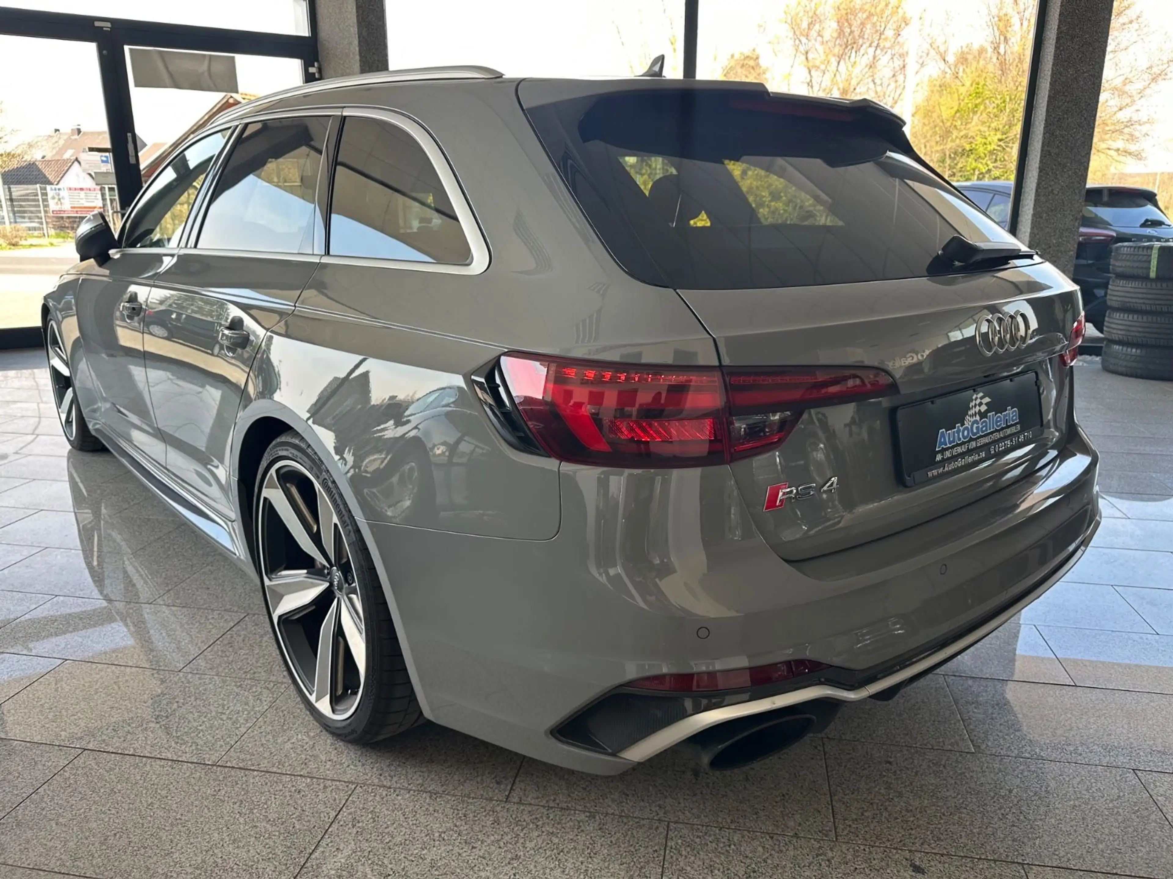 Audi RS4 RS 4 Avant 2.9 TFSI quattro Carbon Keramik B&O — photo 10