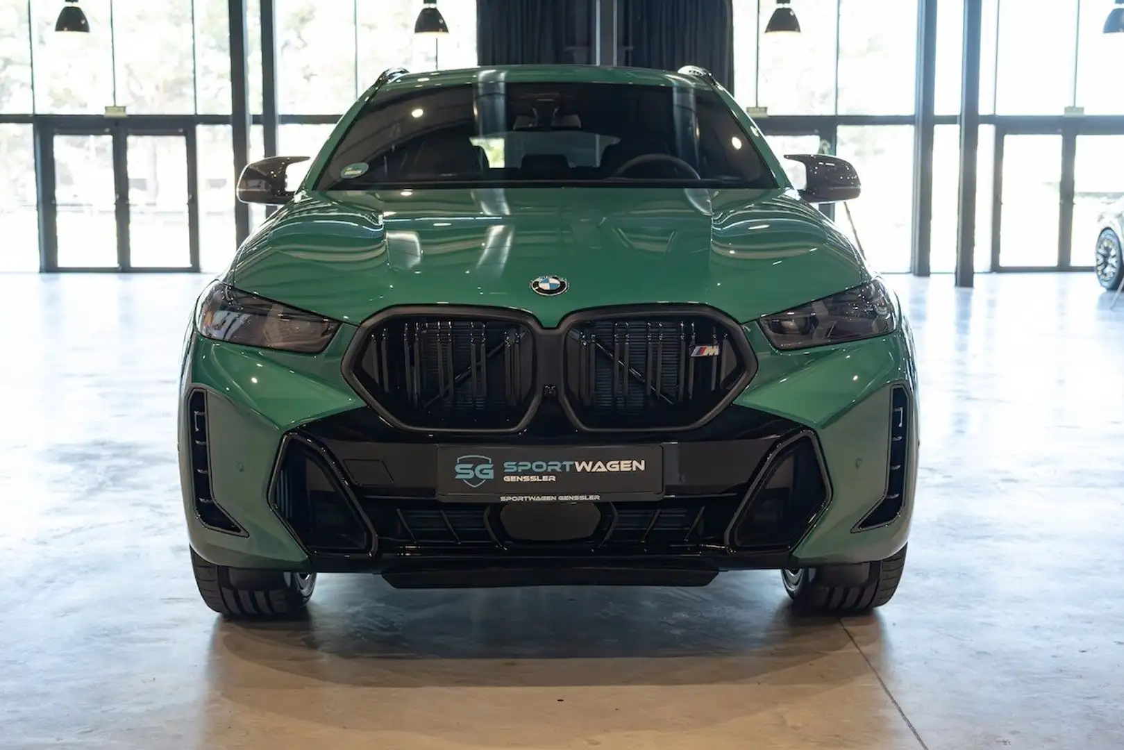 BMW X6 M60i xDrive Verde - 2