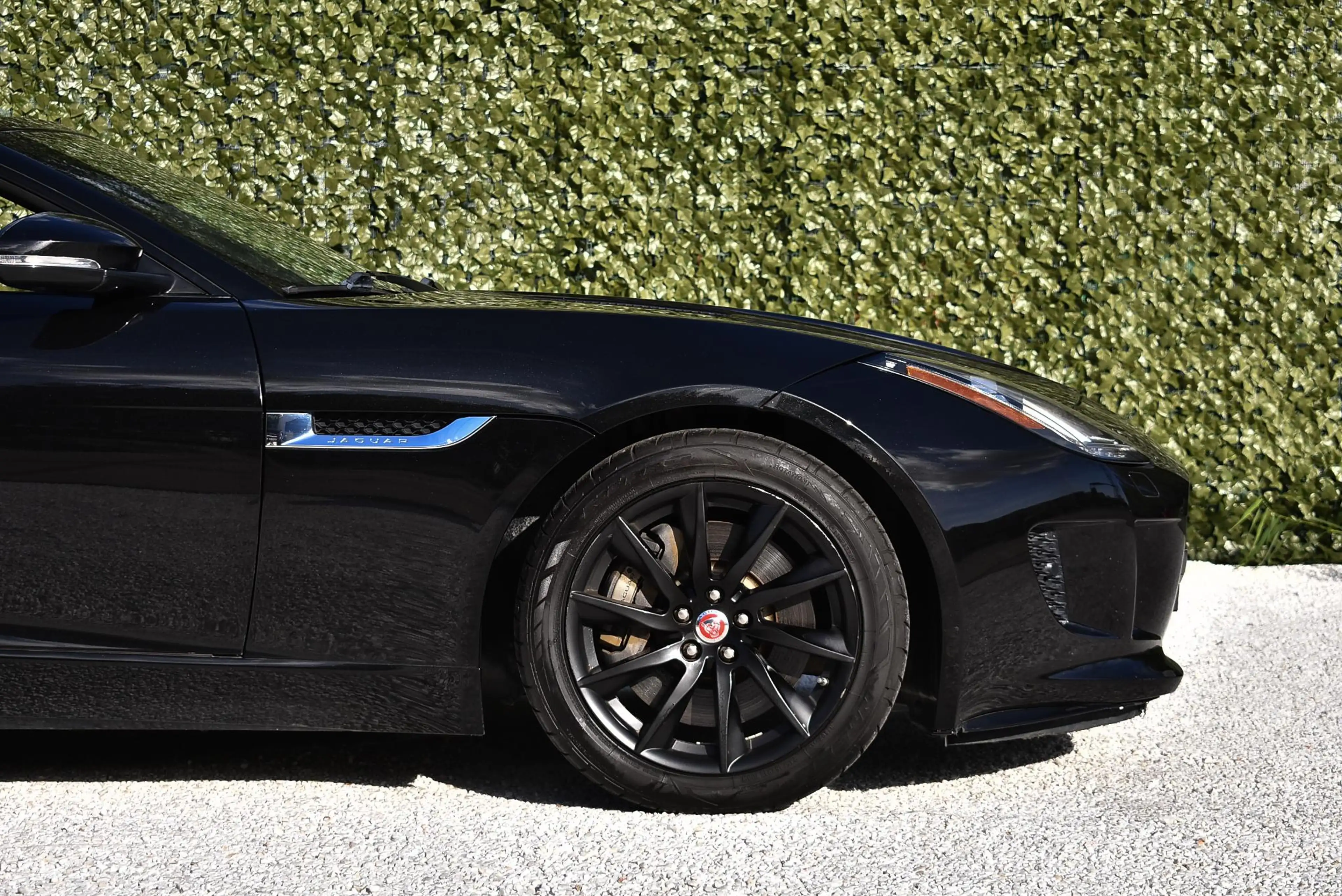 Jaguar F-Type 3.0 V6 Convertible — photo 4